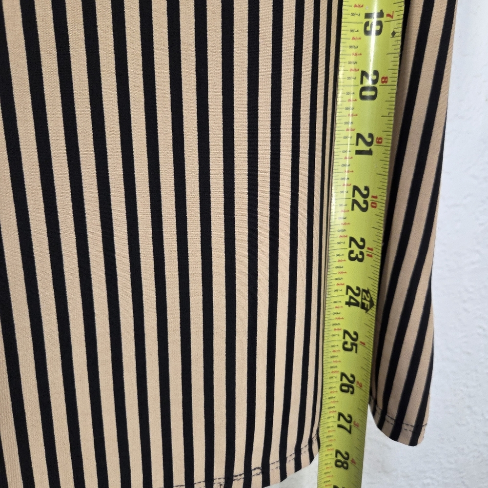 Atelier 29 Blouse Top Size Large Vertical Stiped Ruffle Short Sleeves - Picture 14 of 15